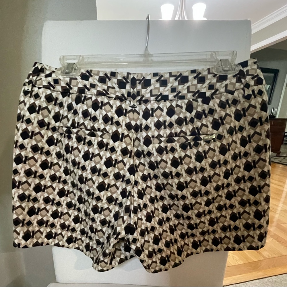 WHBM Women’s Black/Tan Shorts Size 4
